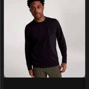Men's Black Crewneck Sweater